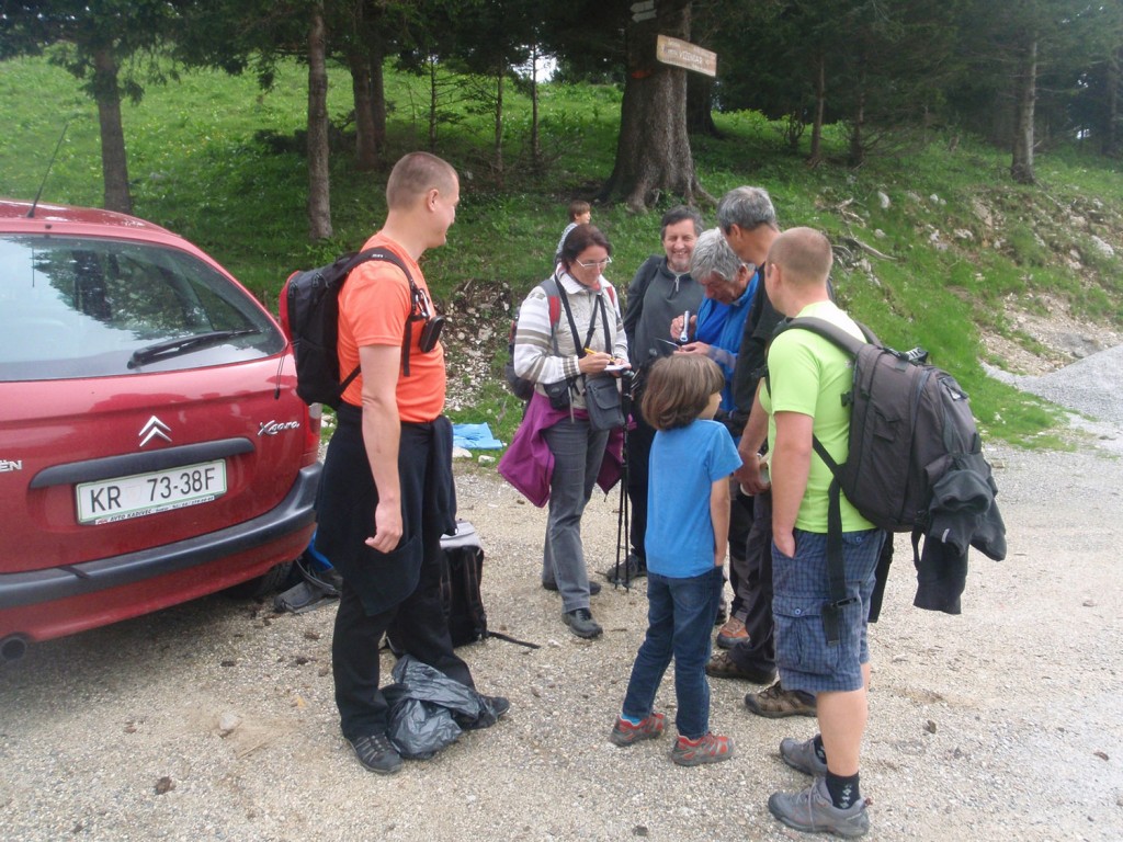 Zbiranje mladincev na Jezercih