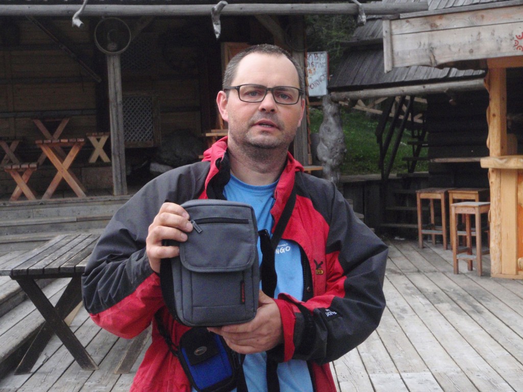 Kurirčkova torbica ... made in china.