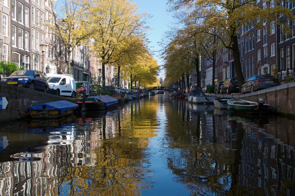 S pedolinom po kanalih.