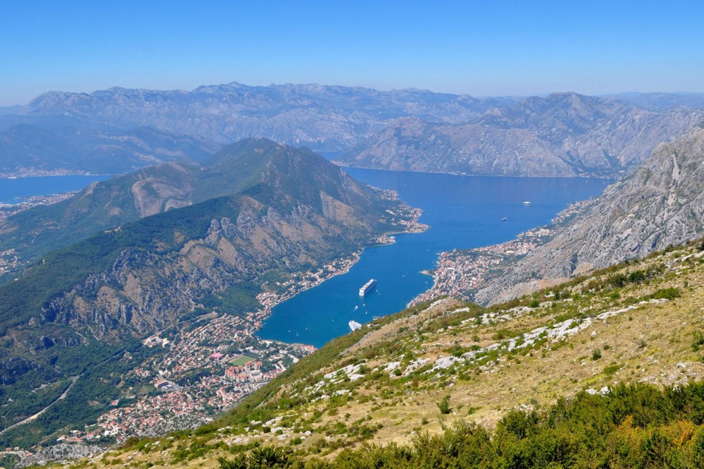 Boka Kotorska (in Kotor) na dlani.
