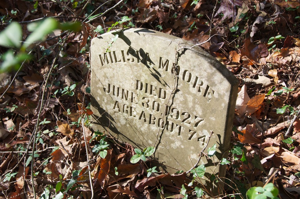 Če imate bolj rahle živce, je nekatere lokacije bolje obiskati podnevi.